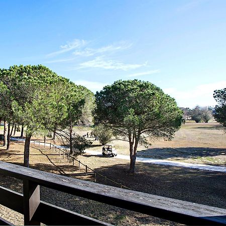 Vert Paradis - Vue Apaisante Sur Golf, Pins Parasols, 2E Etage - 80 M2 Dont Terrasse Avec Pergola, 2 Chambres, 3Et Iles, 3 Clim, Wifi - Piscine, Parking Et Park A Velos, Ascenseur - En Option Linge, Menage - Pistes Cyclables, Mer A Proximite سان سيبريان المظهر الخارجي الصورة