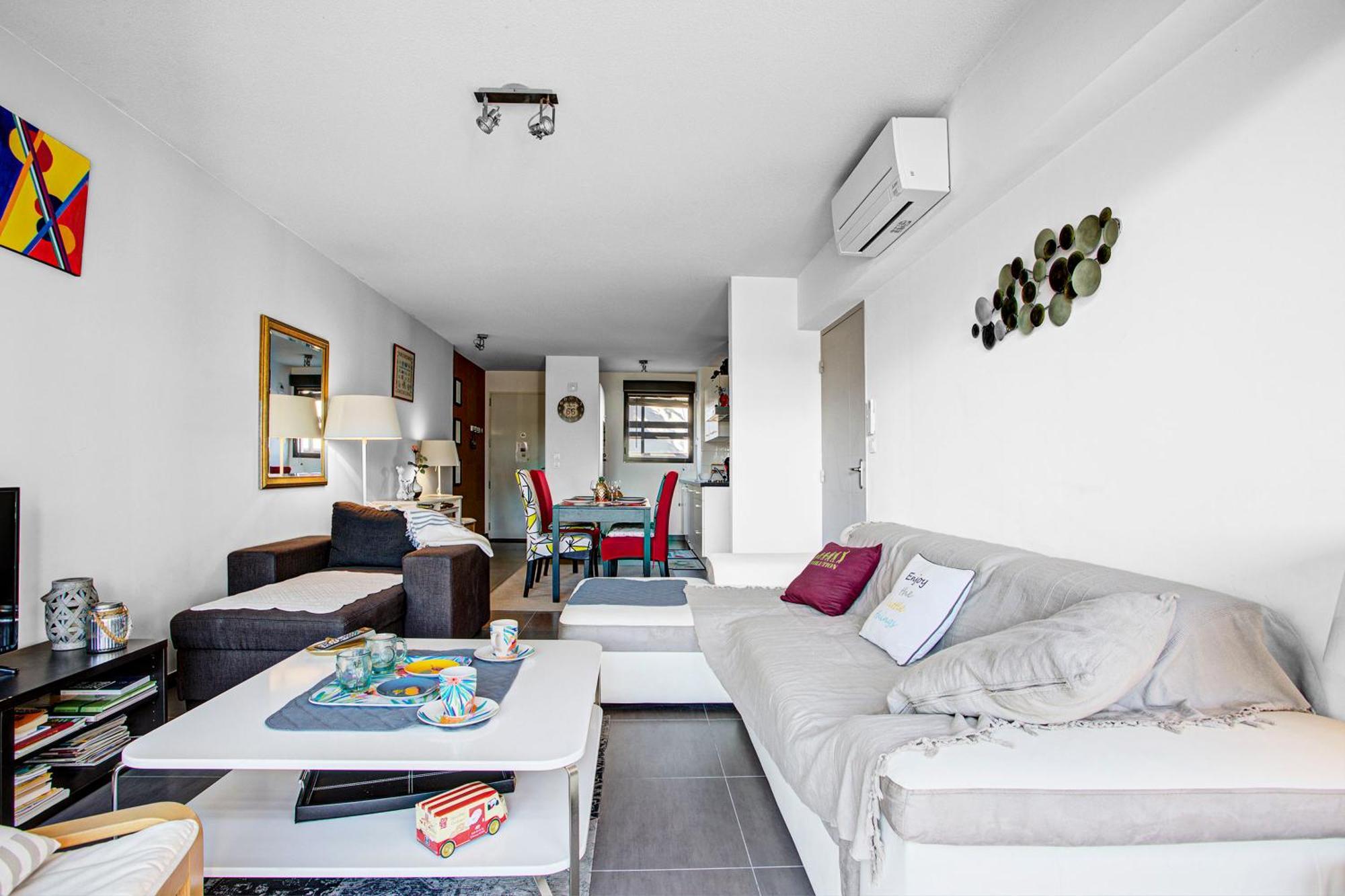 Vert Paradis - Vue Apaisante Sur Golf, Pins Parasols, 2E Etage - 80 M2 Dont Terrasse Avec Pergola, 2 Chambres, 3Et Iles, 3 Clim, Wifi - Piscine, Parking Et Park A Velos, Ascenseur - En Option Linge, Menage - Pistes Cyclables, Mer A Proximite سان سيبريان المظهر الخارجي الصورة